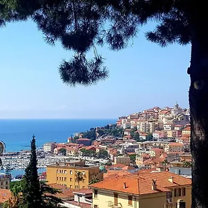 https://deliziosa-dimora-a-2-passi-dal-mare.hotelitalianriviera.com