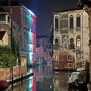 Admiral Center Venise
